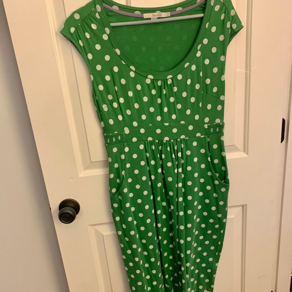Kelly green Boden midi dress